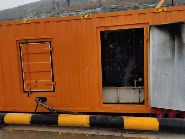 南岸发电机出租 柴油发电机组电压低报警怎么办？